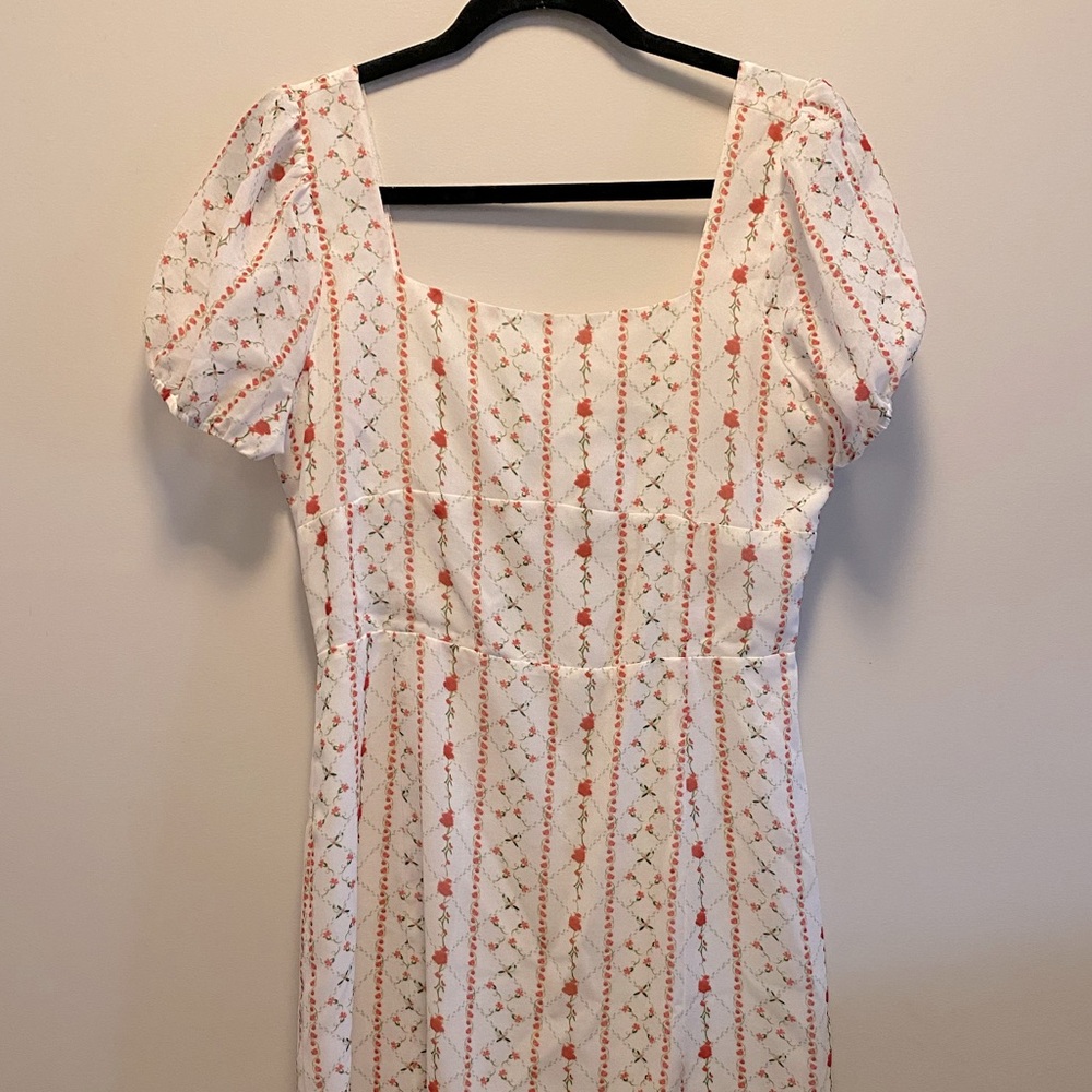 With Jean White Midi Dress with Red Floral Print - Picture 4 of 7